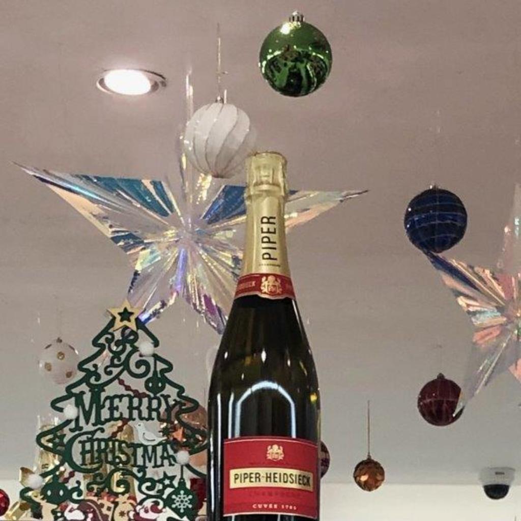 MERRY CHIRISTMAS ~素敵おうちクリスマスは、シャンパーニュ
