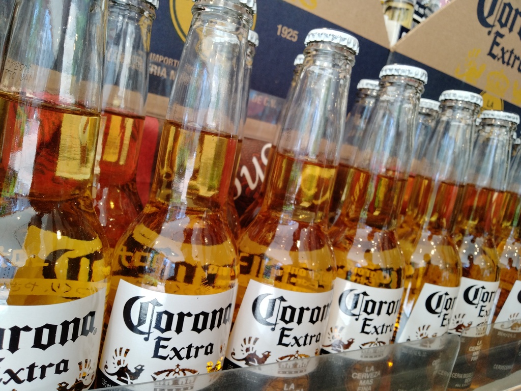 今がクライマックス！？“コロナビール”〜メキシコ産〜|大崎広小路駅前